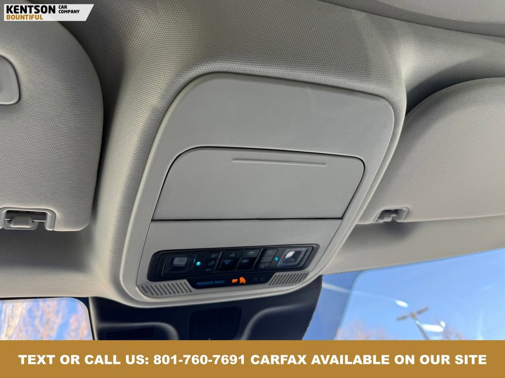Used 2025 Ford Expedition Max Platinum image 32