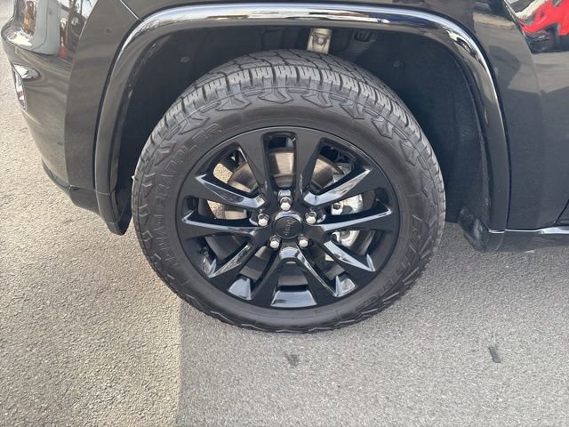 Used 2021 Jeep Grand Cherokee Laredo X image 26