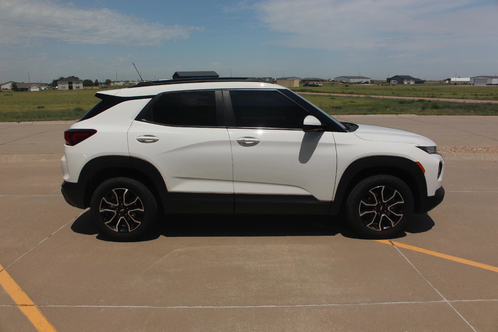 Used 2023 Chevrolet TrailBlazer ACTIV w/ Convenience Package image 5