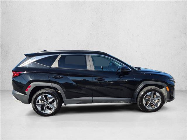 Used 2025 Hyundai Tucson SEL AWD/4WD image 4