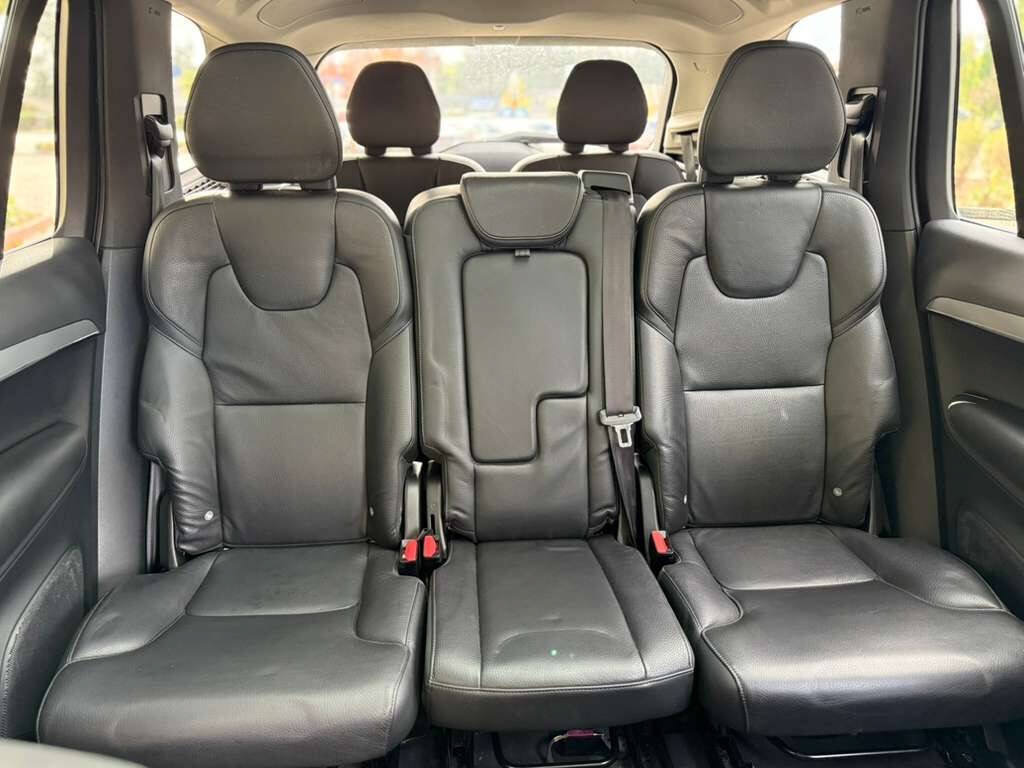 Used 2017 Volvo XC90 T6 Momentum w/ Vision Package AWD/4WD image 11