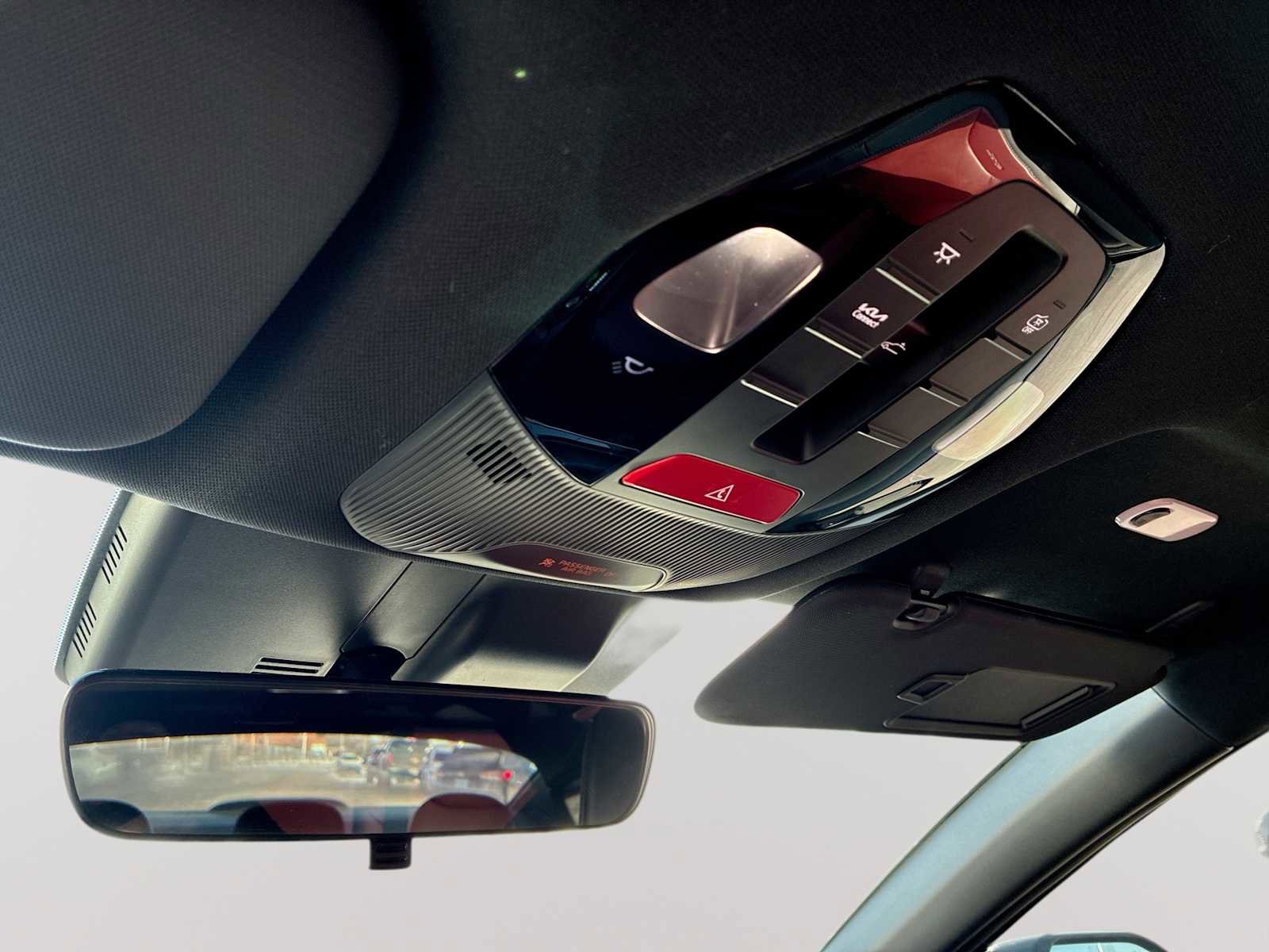 Used 2025 Kia K4 GT-Line w/ GT-Line Premium Package image 37