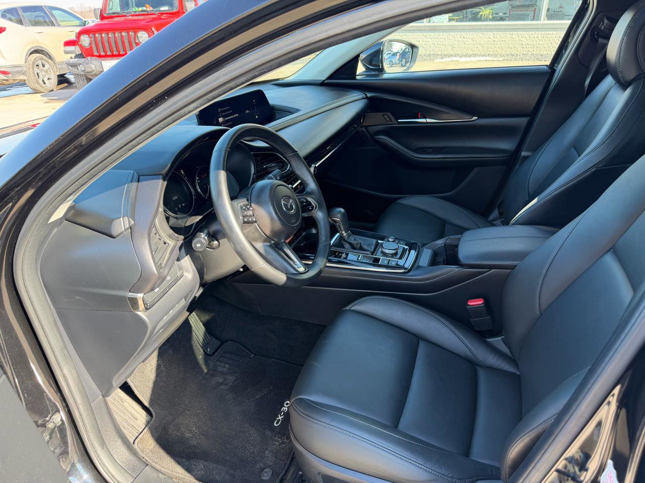 Used 2025 MAZDA CX-30 AWD 2.5 S w/ Preferred Package image 16