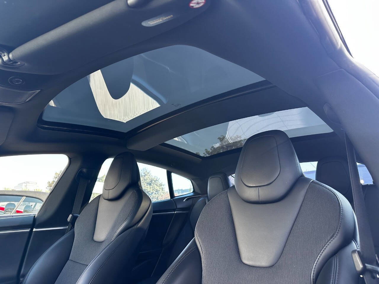 Used 2017 Tesla Model S 75D image 27