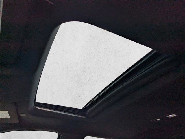 Used 2019 Chevrolet Silverado 1500 High Country image 15