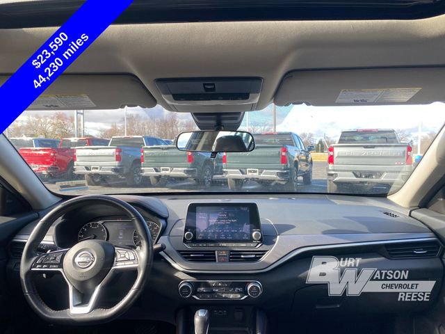 Used 2024 Nissan Altima 2.5 SR image 18