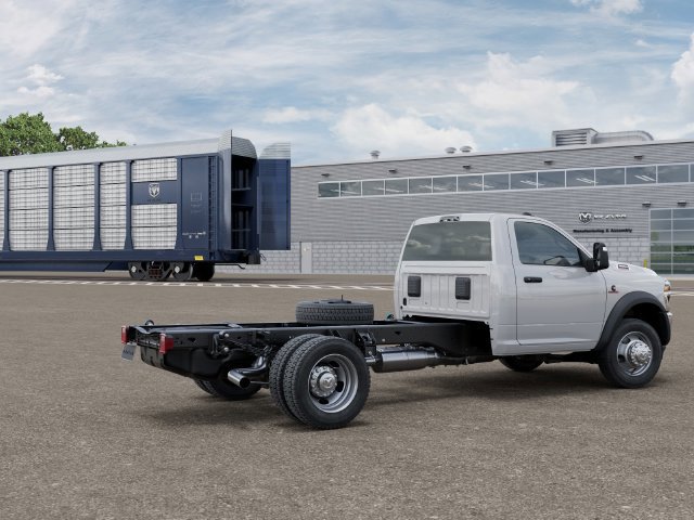 New 2026 RAM 4500 Tradesman w/ Chrome Appearance Group RWD image 4