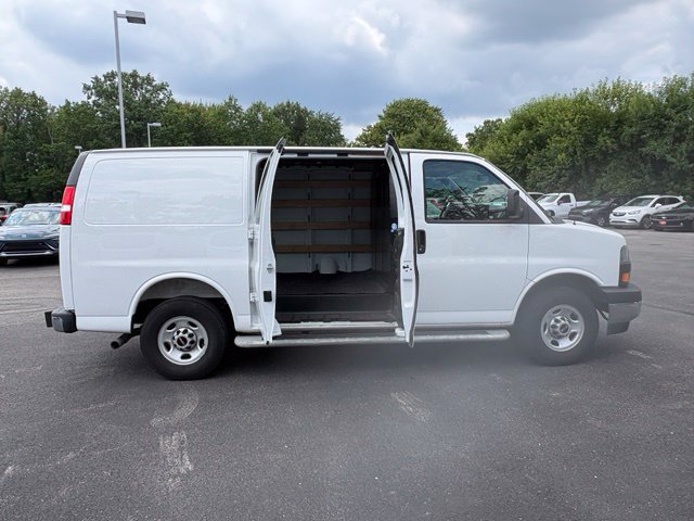Used 2025 GMC Savana 2500 w/ Driver Convenience Package RWD image 11