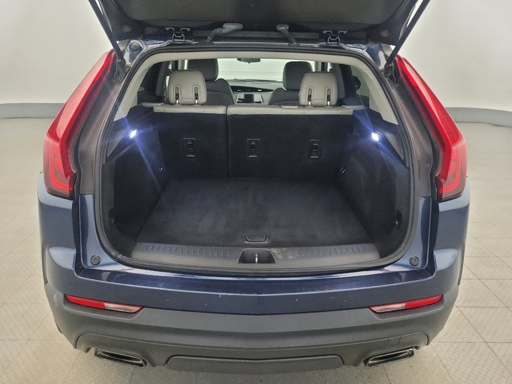 Used 2019 Cadillac XT4 Luxury w/ Cold Weather Package image 29