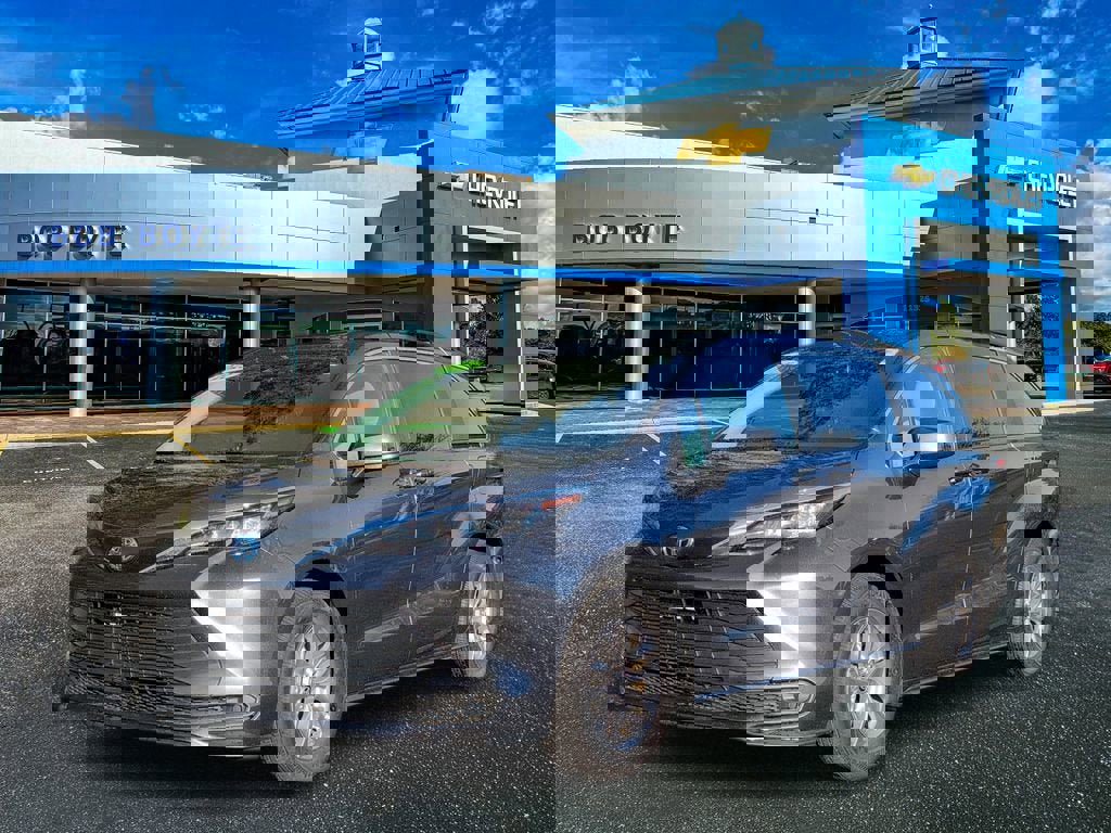 Used 2025 Toyota Sienna LE w/ LE Plus Package image 8