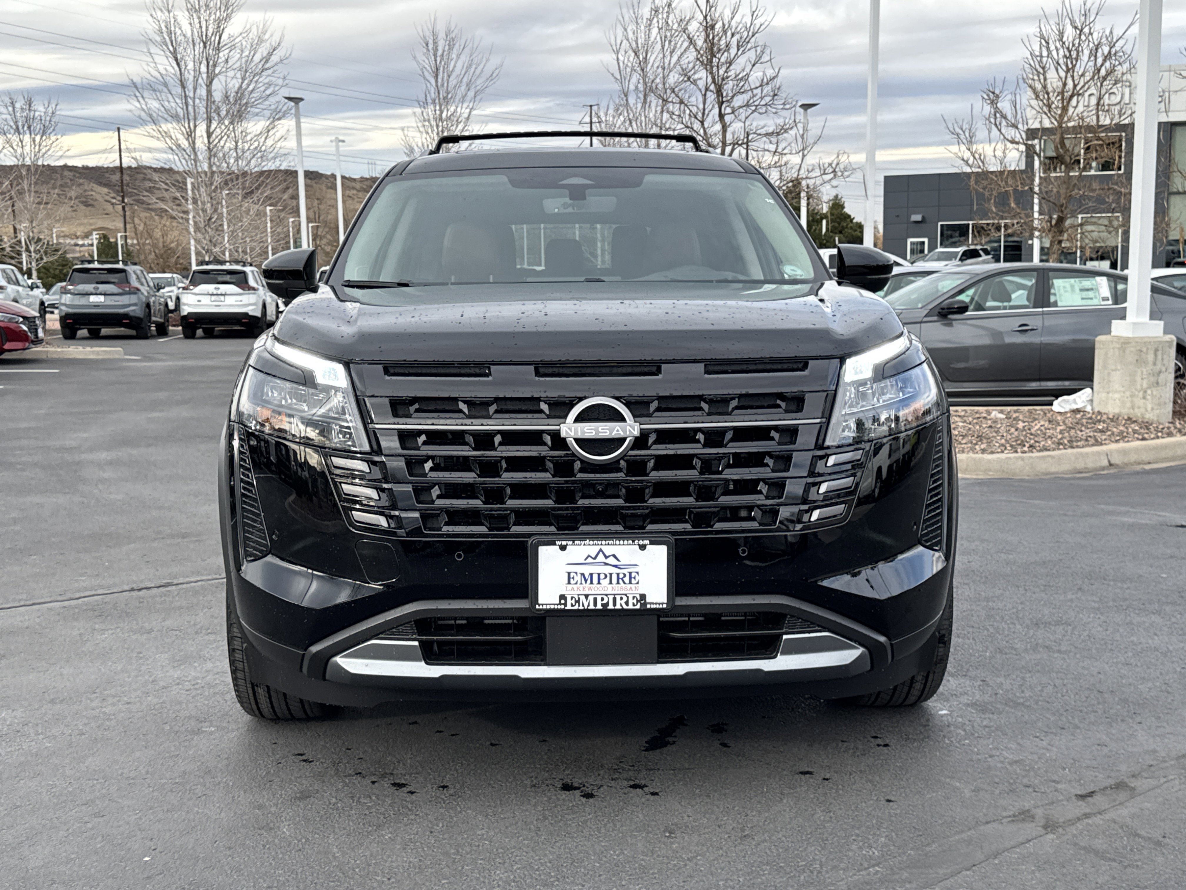 New 2026 Nissan Pathfinder Platinum image 5