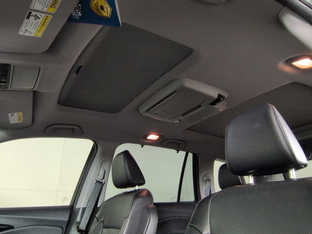 Used 2019 Honda Pilot Elite image 22