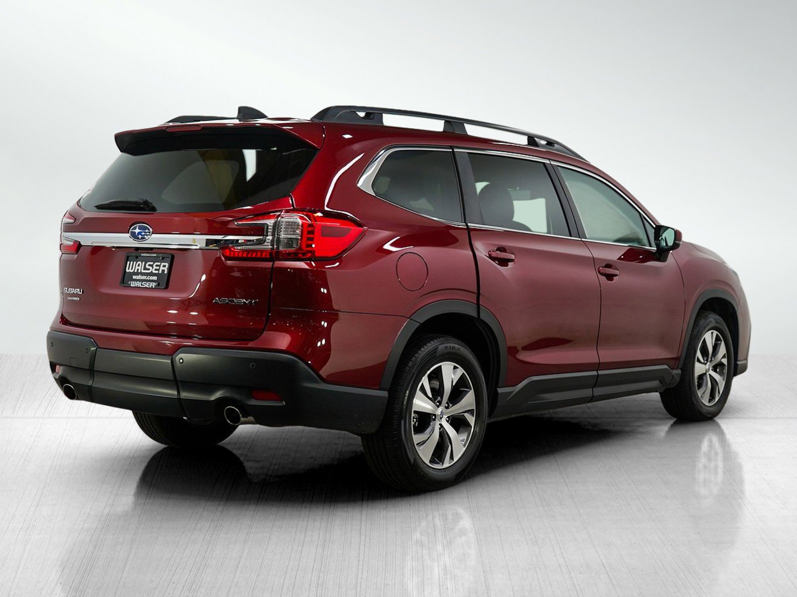 Used 2025 Subaru Ascent Premium image 5