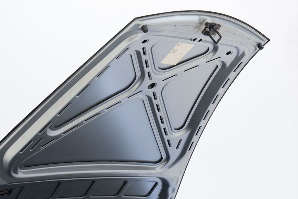 Used 2003 Porsche 911 Carrera 4 image 62