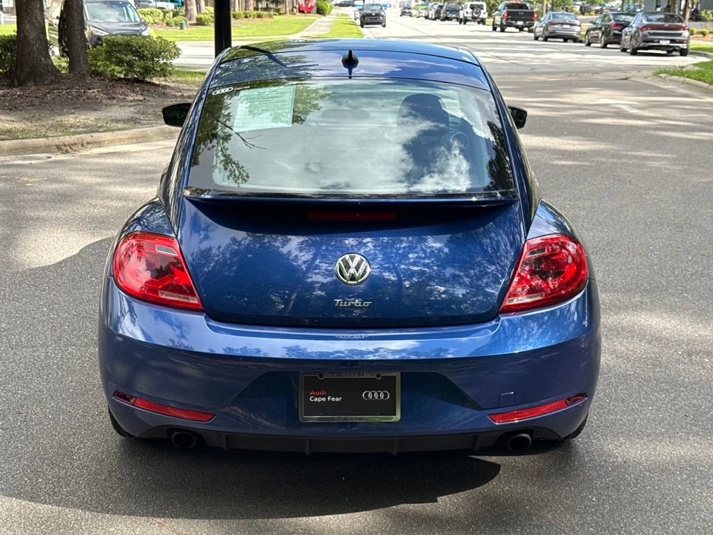 Used 2013 Volkswagen Beetle R-Line FWD image 6
