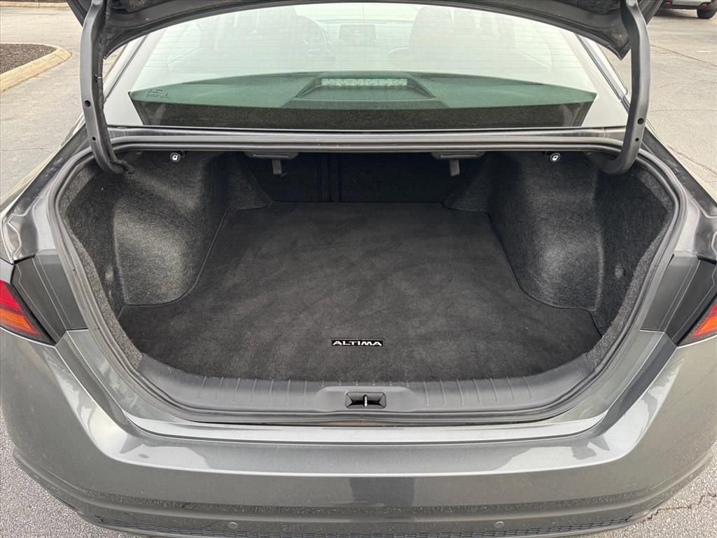 Certified 2025 Nissan Altima 2.5 SV image 10