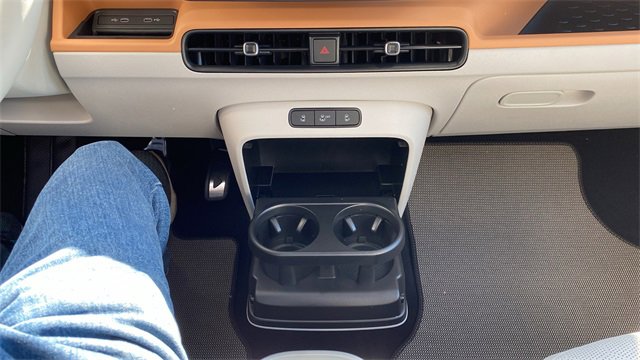 New 2025 Volkswagen ID. Buzz 1st Edition image 16