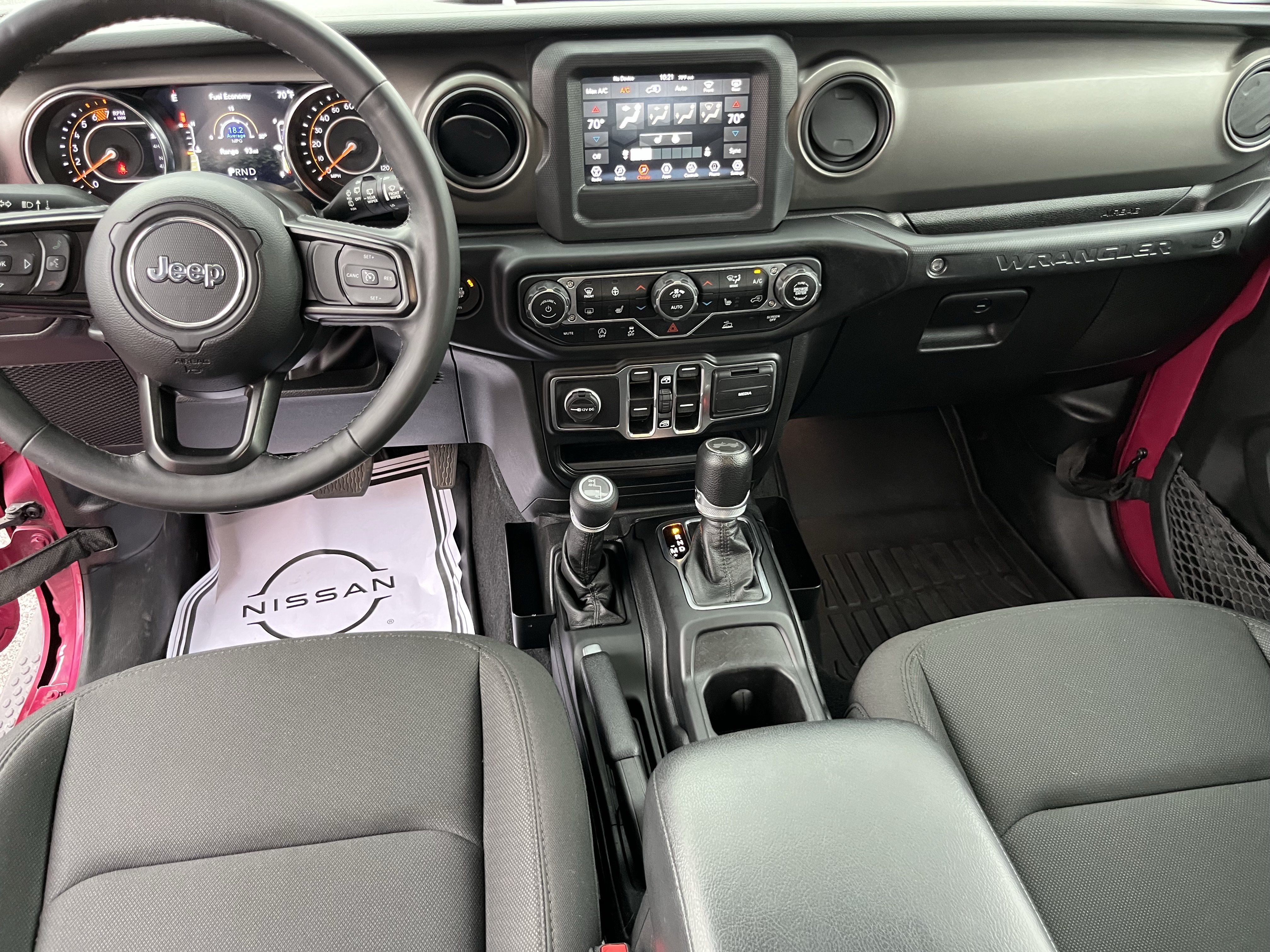 Used 2021 Jeep Wrangler Unlimited Sport AWD/4WD image 19