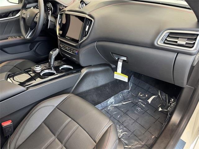 New 2024 Maserati Ghibli Modena Ultima Q4 image 6