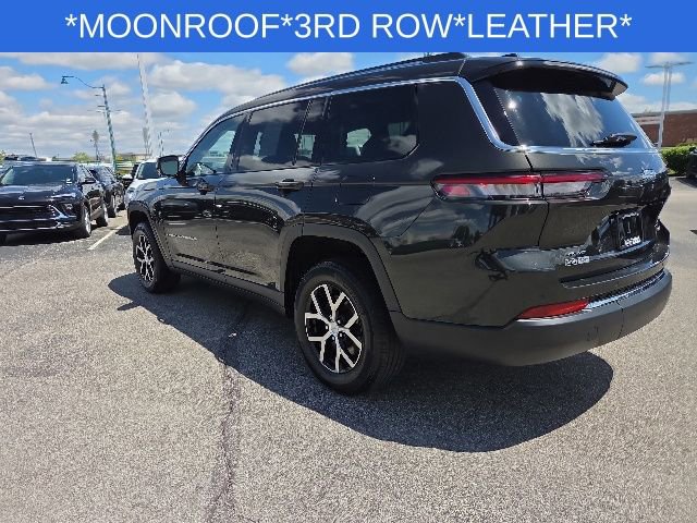 Used 2023 Jeep Grand Cherokee L Limited AWD/4WD image 14