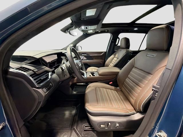 New 2026 GMC Acadia Denali Ultimate w/ LPO, Floor Liner Package image 19