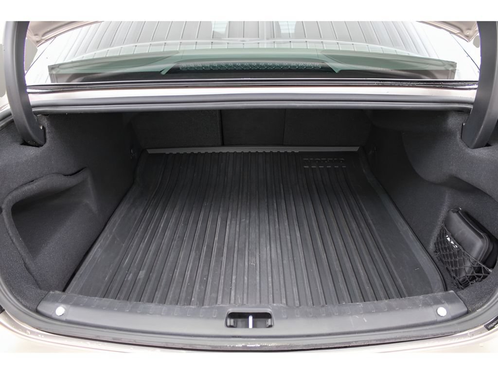 Certified 2023 Volvo S90 B6 Plus w/ Protection Package Premier AWD/4WD image 31