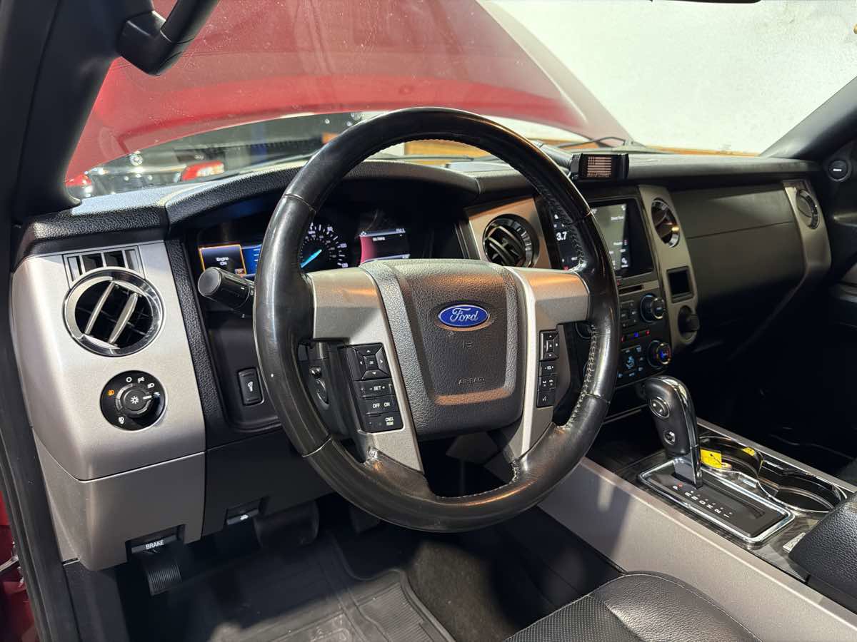 Used 2017 Ford Expedition EL Limited w/ Equipment Group 301A image 17