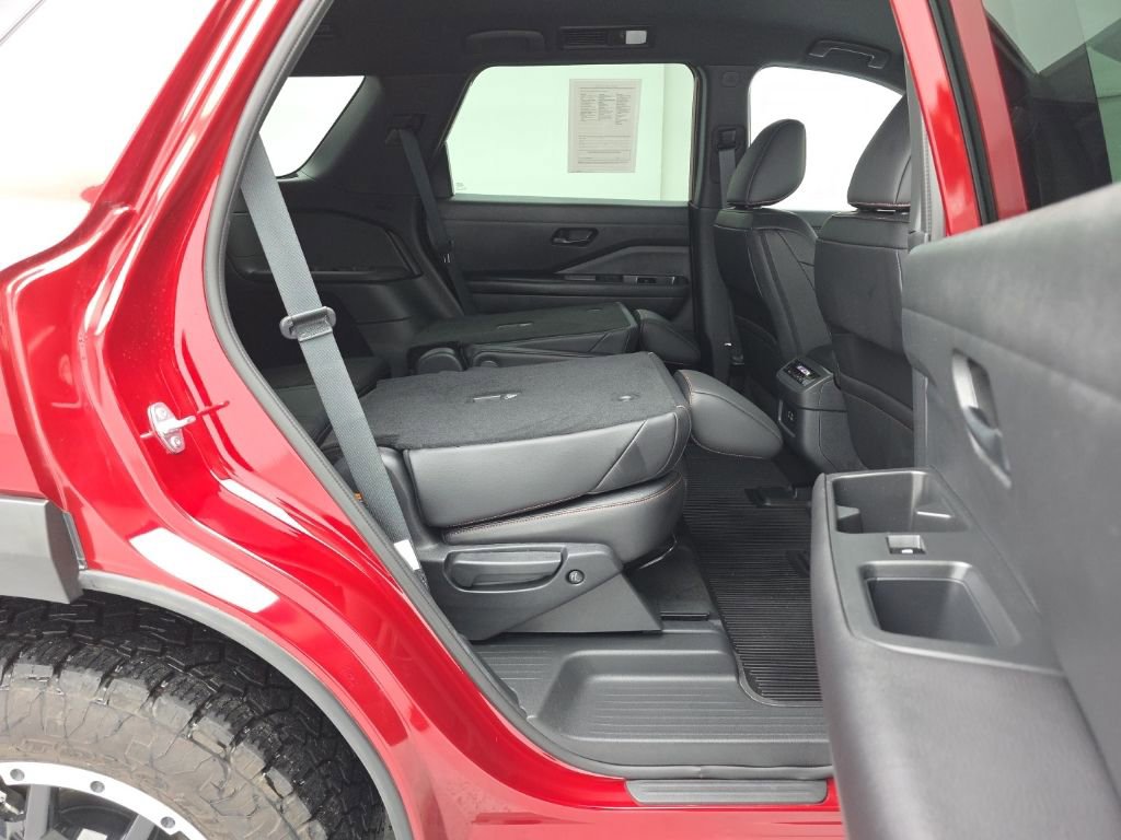 Used 2024 Nissan Pathfinder Rock Creek image 42