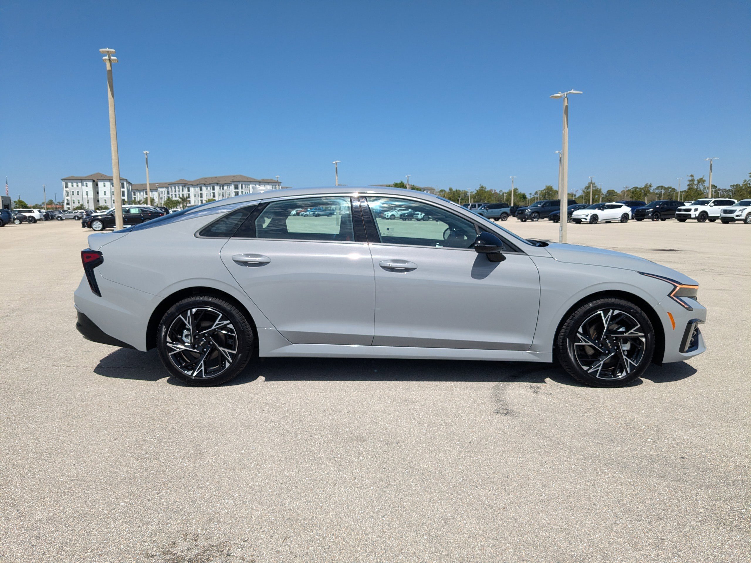 Certified 2026 Kia K5 GT-Line w/ GT-Line Red Interior Package image 4