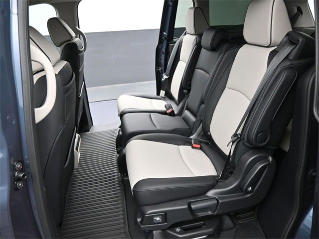 New 2026 Honda Odyssey Elite image 18