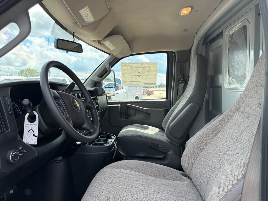 New 2025 Chevrolet Express 3500 w/ Power Convenience Package RWD image 16