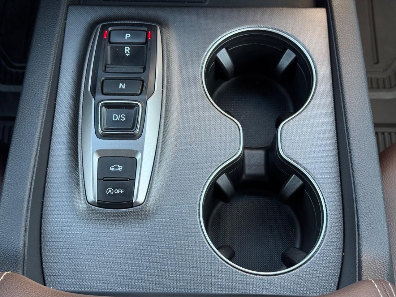 Certified 2025 Honda Ridgeline RTL+ image 14