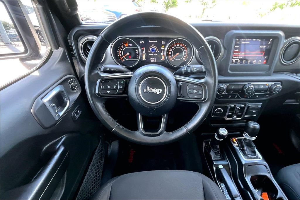 Used 2018 Jeep Wrangler Unlimited Sport S AWD/4WD image 7