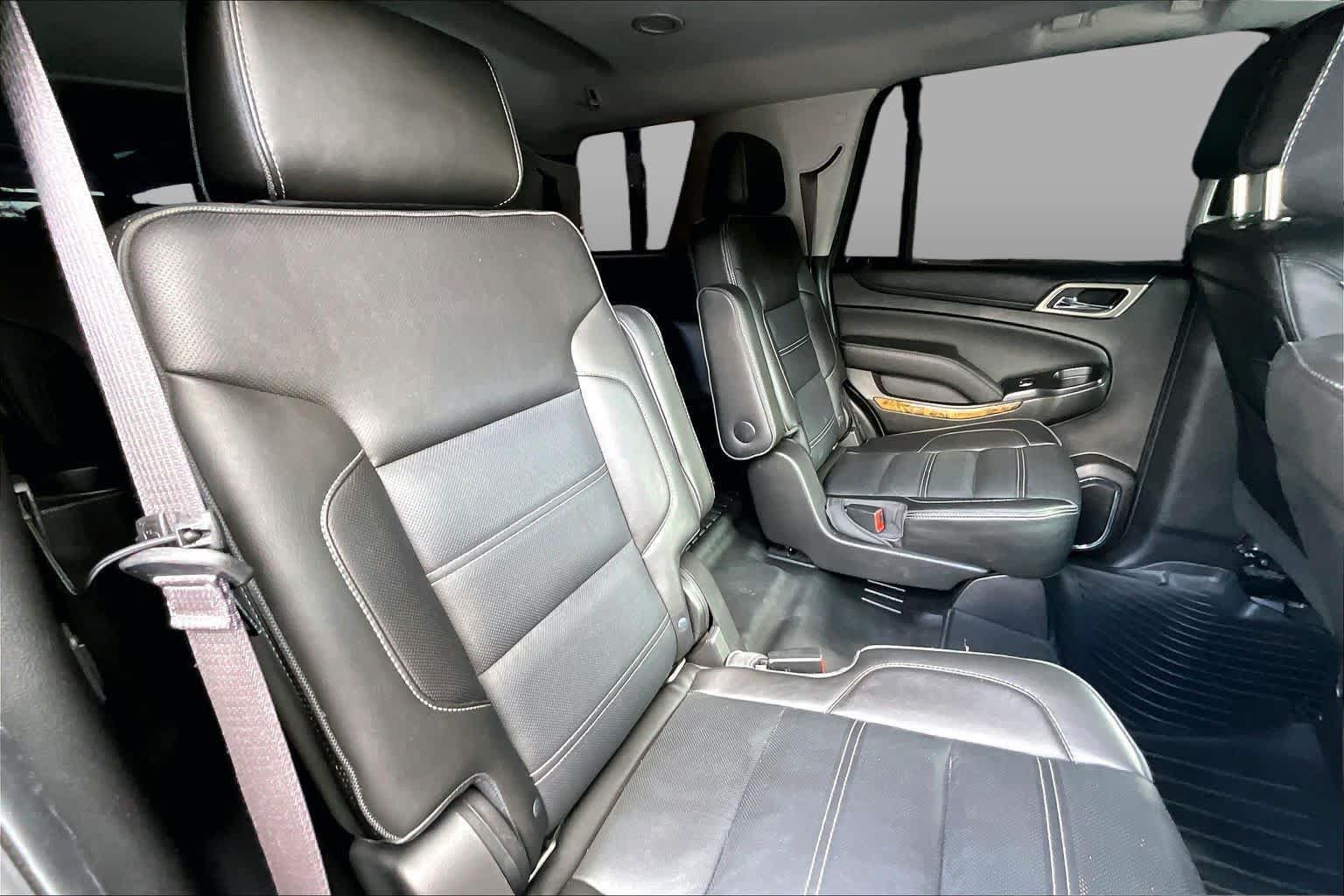 Used 2016 GMC Yukon Denali w/ Open Road Package AWD/4WD image 20
