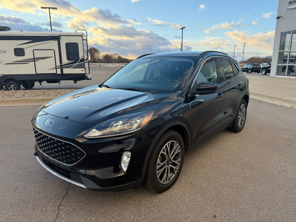 Used 2020 Ford Escape SEL image 7