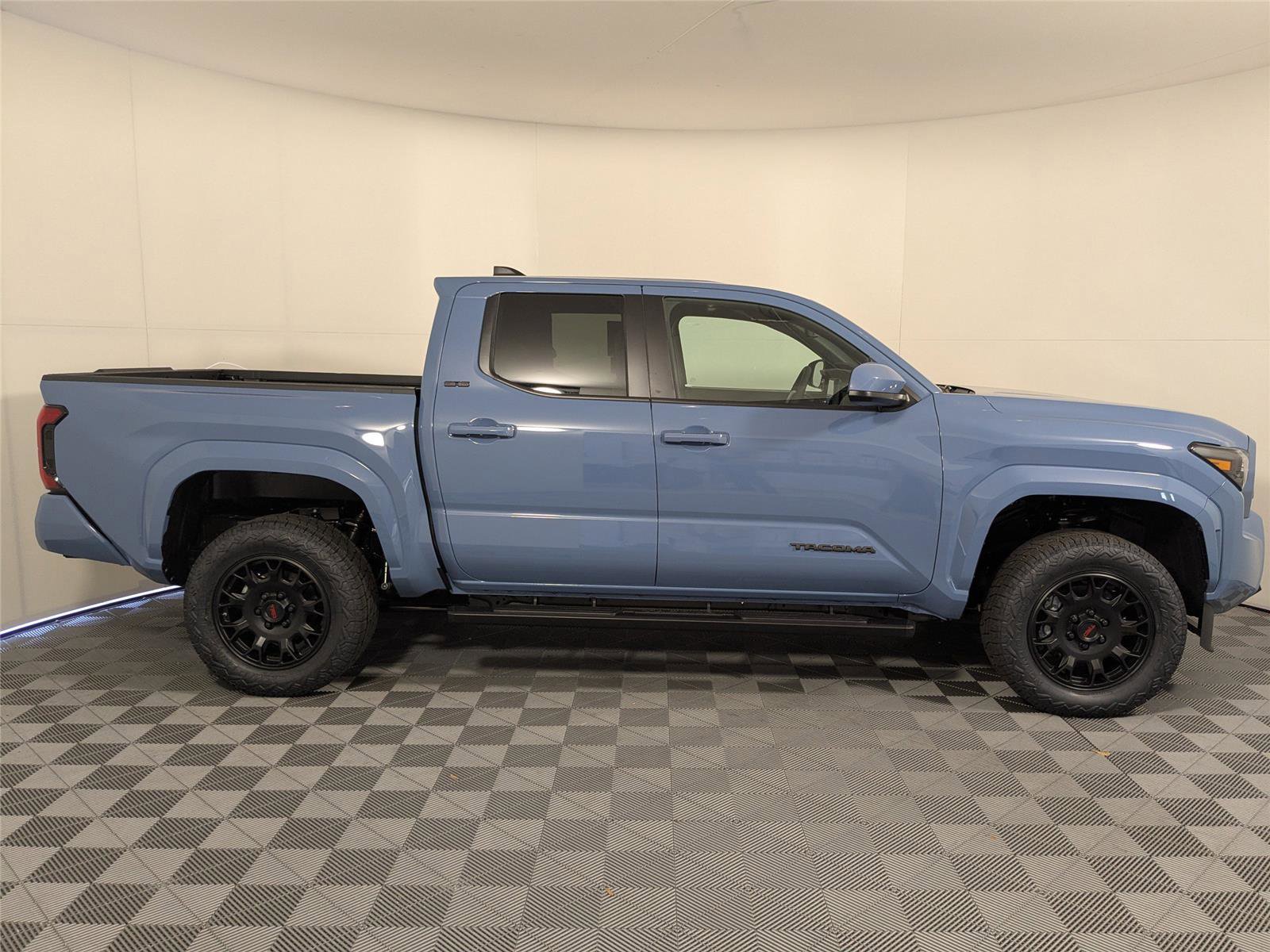New 2026 Toyota Tacoma SR5 image 4