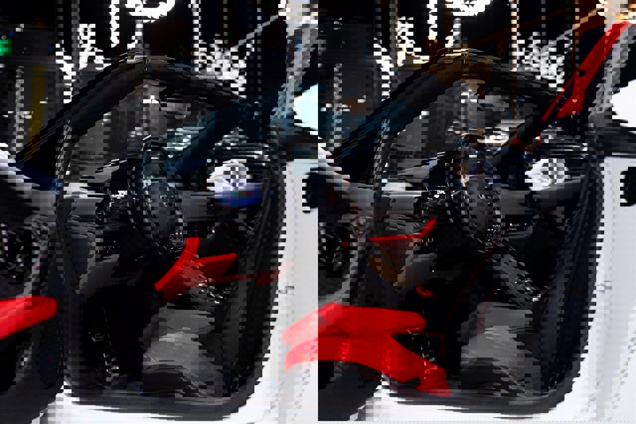 Used 2023 Lamborghini Huracan EVO image 10