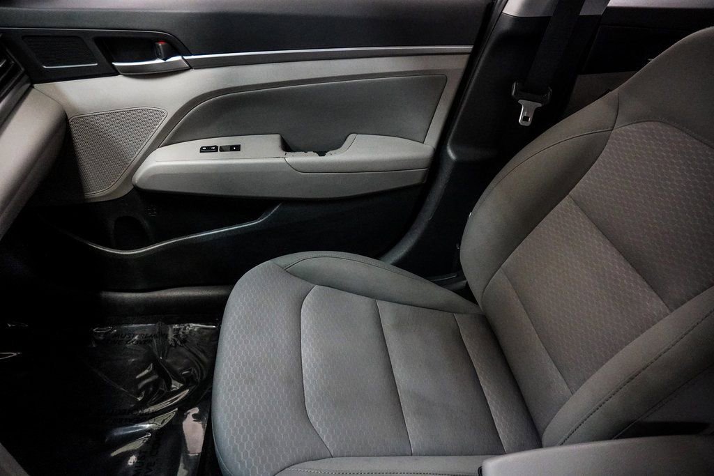 Used 2019 Hyundai Elantra SEL image 28