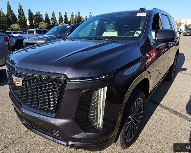 Certified 2025 Cadillac Escalade Sport Platinum AWD/4WD image 3