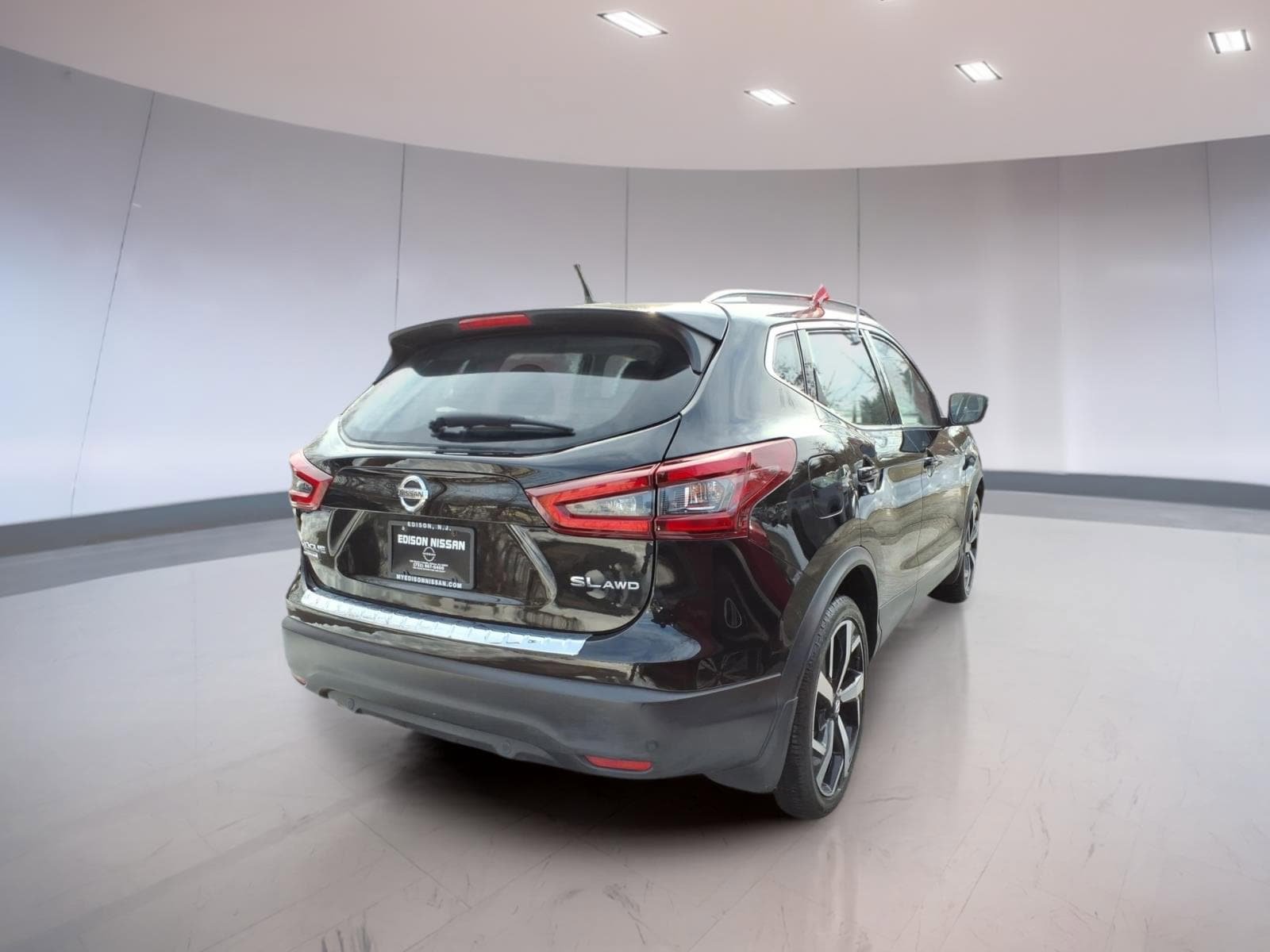 Used 2022 Nissan Rogue Sport SL w/ Premium Package AWD/4WD image 4