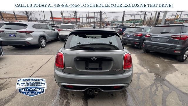 Used 2019 MINI Cooper S FWD image 3