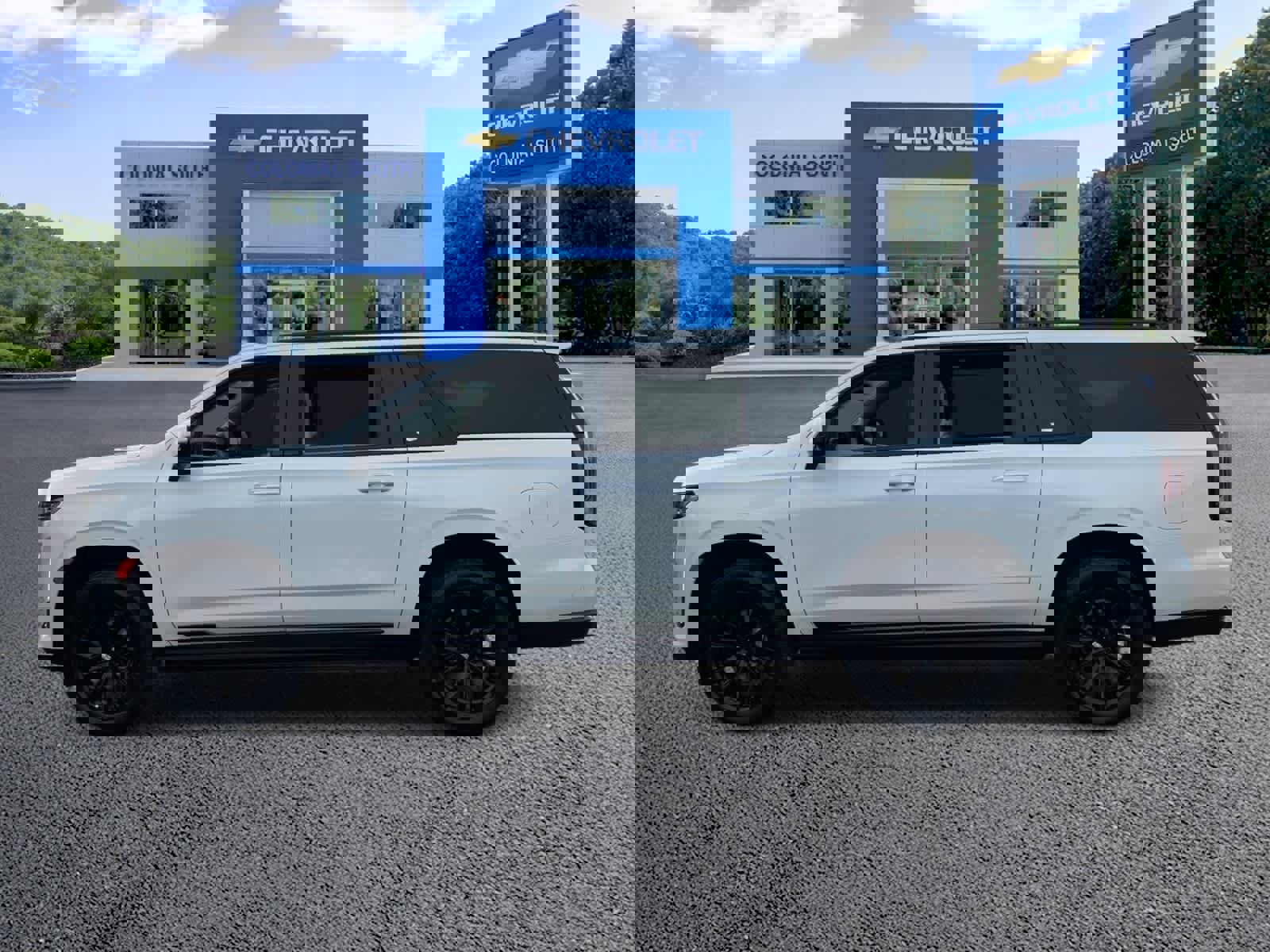 Certified 2024 Cadillac Escalade ESV Sport Platinum w/ LPO, ONYX Package image 3