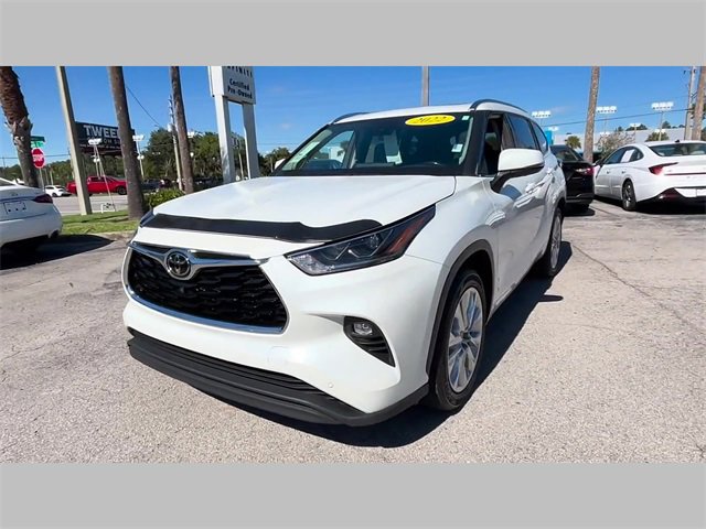 Used 2022 Toyota Highlander Limited image 39