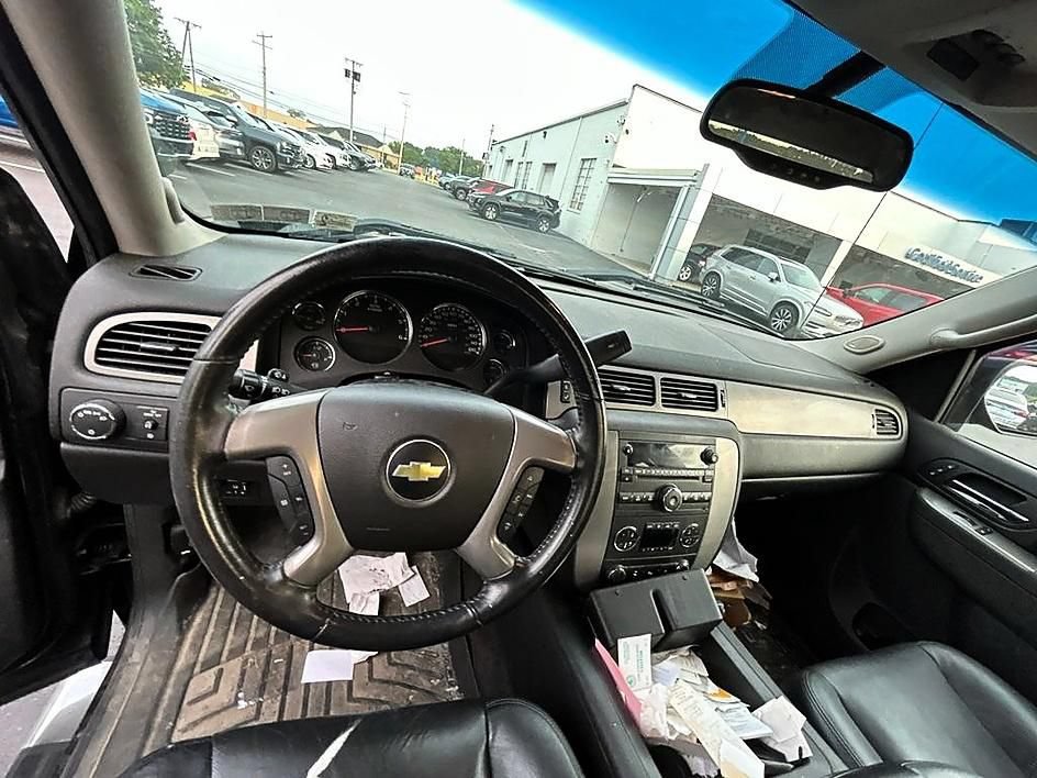 Used 2013 Chevrolet Silverado 1500 LTZ w/ LTZ Plus Package AWD/4WD image 9