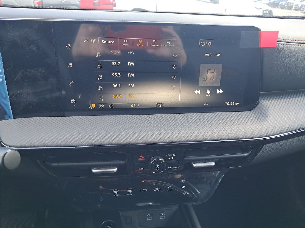 New 2026 Nissan Kicks SR FWD image 19