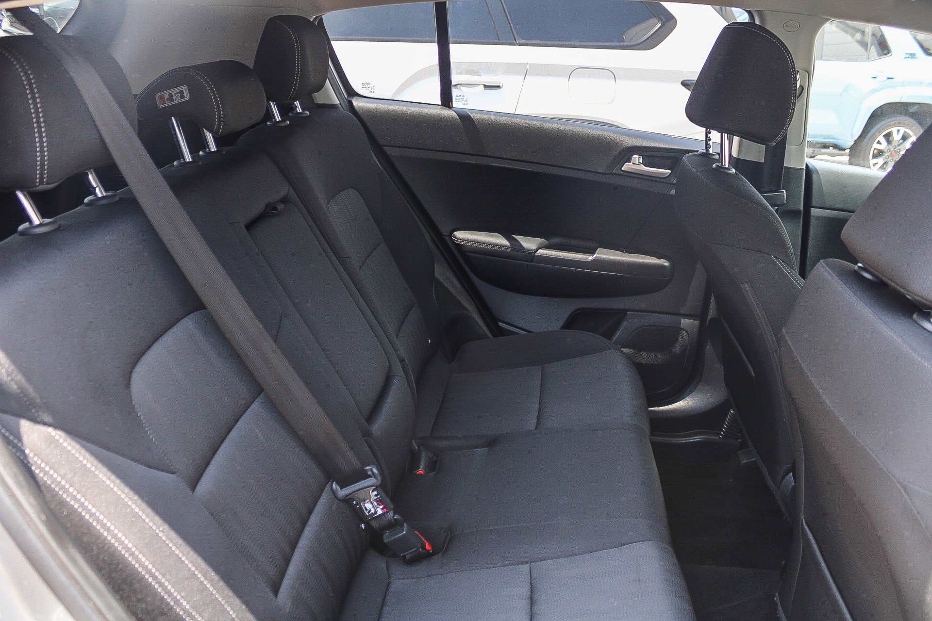 Used 2019 Kia Sportage LX FWD image 25