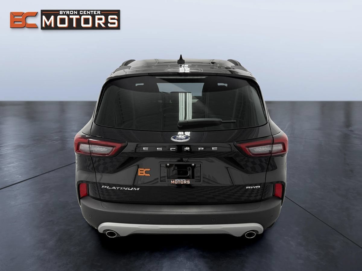 Used 2025 Ford Escape Platinum AWD/4WD image 5