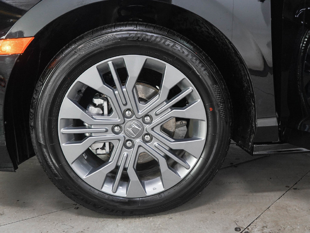 Used 2026 Honda Odyssey Touring image 31