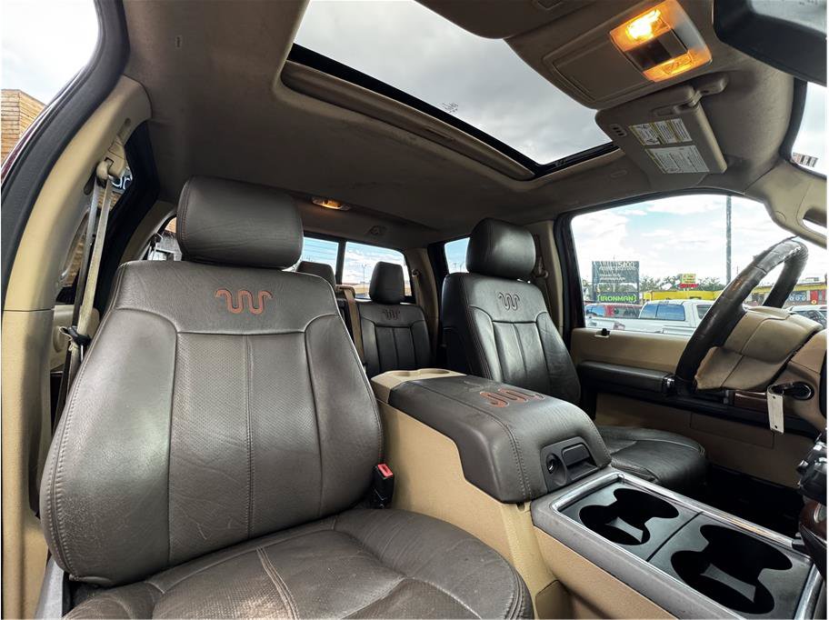 Used 2016 Ford F250 King Ranch w/ FX4 Off-Road Package AWD/4WD image 15