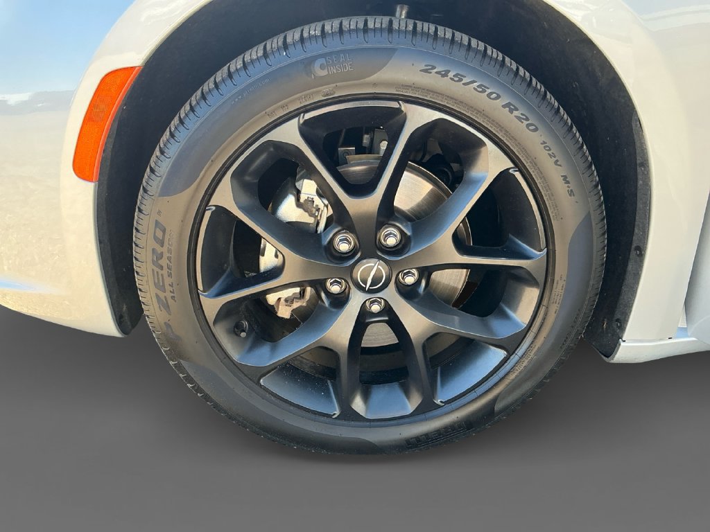 Used 2026 Chrysler Pacifica Limited w/ S Appearance Package FWD image 14